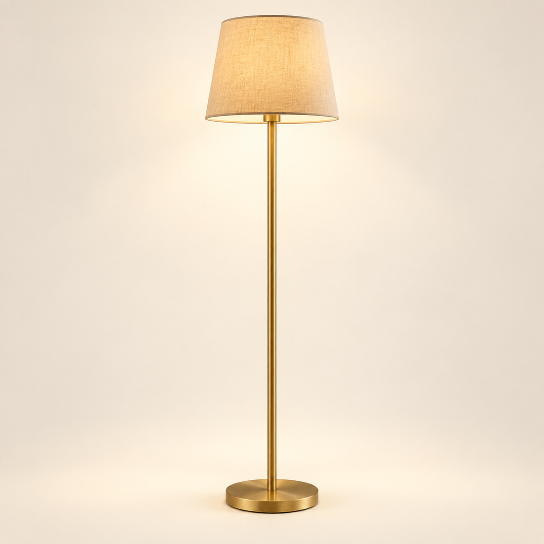 VIRAAM Aurelia brass floor lamp studio view